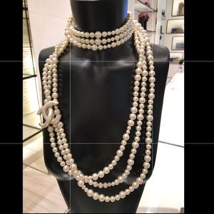 ❤️❤️💯Authentic Chanel pearl necklace ❤️❤️